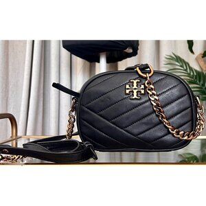 TORY BURCH BLACK LEATHER KIRA CAMERA HANDBAG